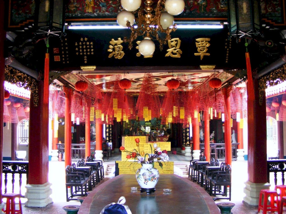 Some precious artifacts are still preserved at Ong Temple